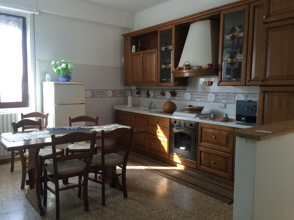 Yoghi & Bubu Apartment Gambolò Стая снимка