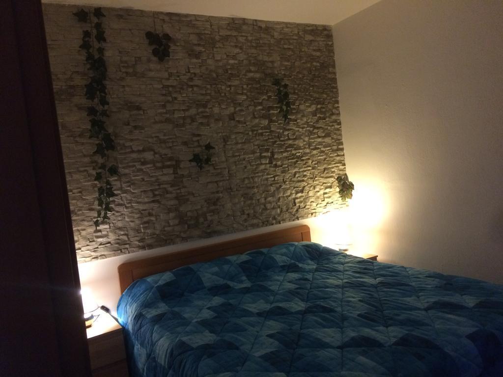 Yoghi & Bubu Apartment Gambolò Екстериор снимка
